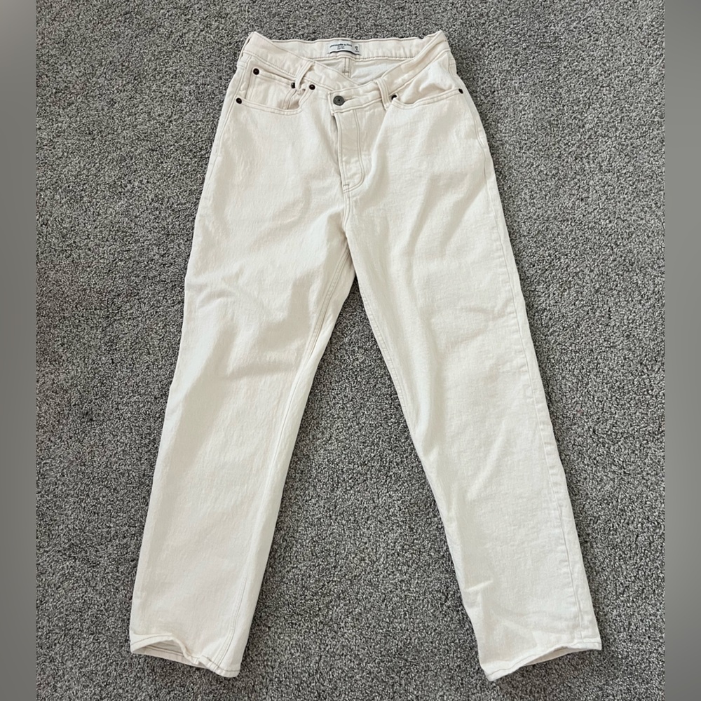 Abercrombie & Fitch Cream High-Rise Jeans
